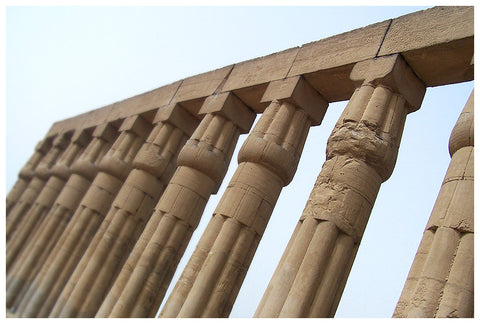 Theban Triad Temple, Collonade